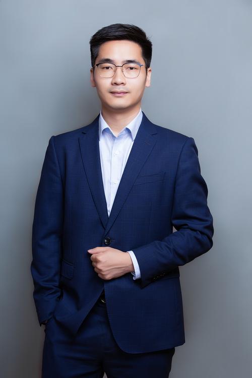 严愚贵 执行创意总监